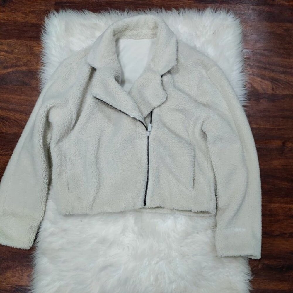 Lululemon Athletica Womens Small Textured Fleece Collared Cropped Jacket Bone - Picture 2 of 10